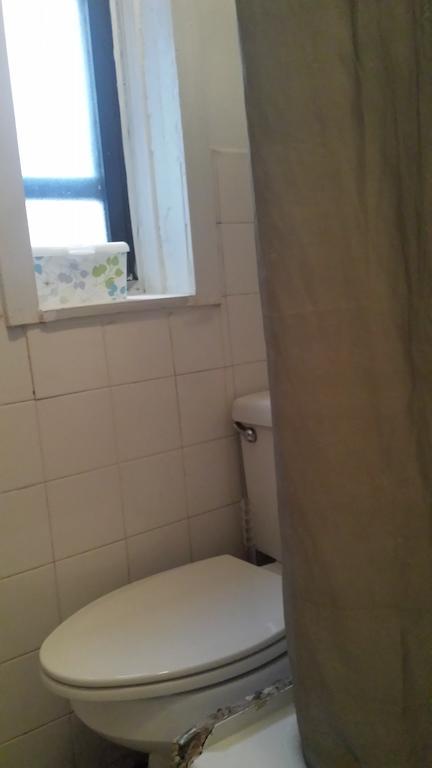 イースト ヴィレッジ ホームステイ ニューヨーク 部屋 写真